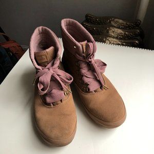 Keds Camp Water-Resistant Boot Women's 9 - Caramel